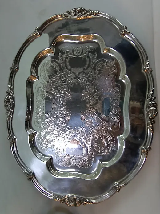 BANDEJA  PLATA OVAL ONDAS "BPO 69" Medida  38 x 30 cm 