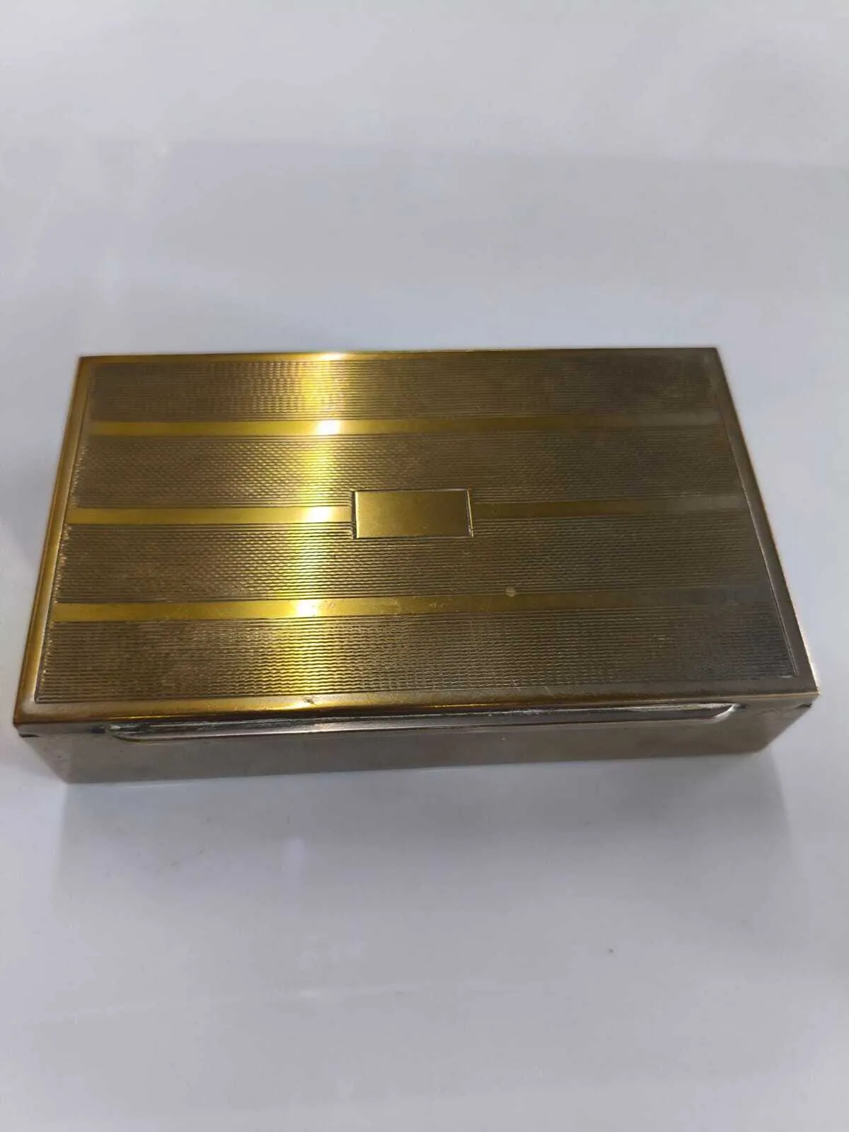 CAJA DE METAL RECTANGULAR "CMR" Medida 16 x 10 x 4 cm 