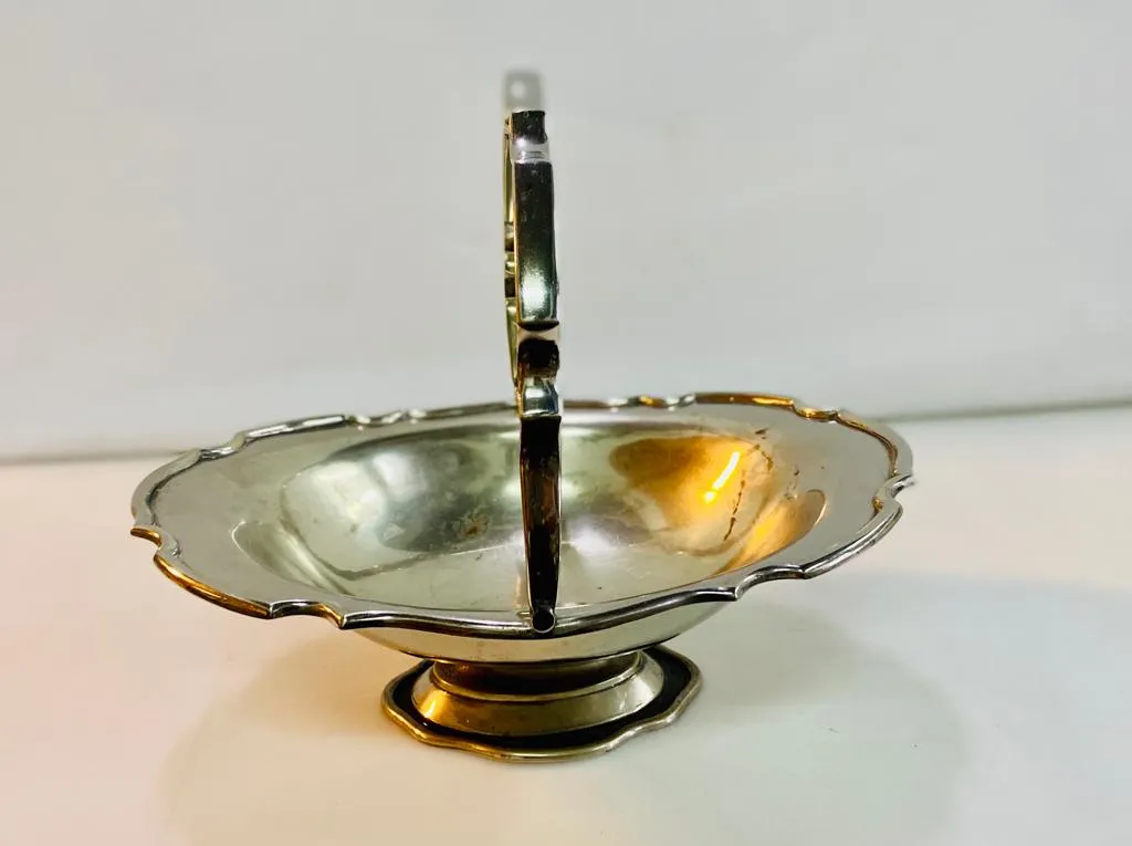 CENTRO PLATA OVAL  CON PIE Y ASA  CPO 05  28  X 20  CM