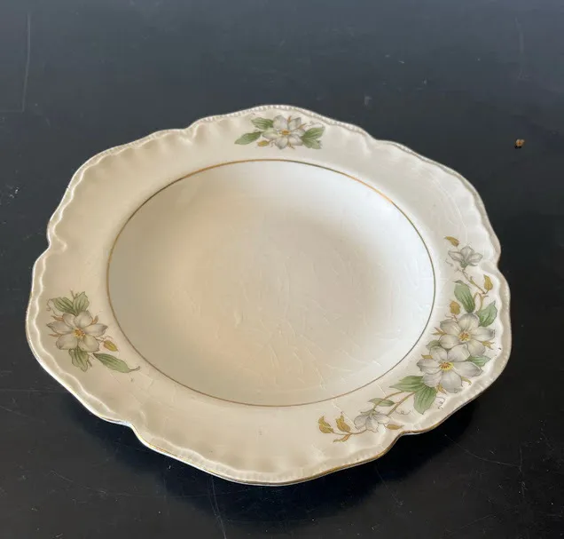 PLATO HONDO VINTAGE FLORES  VOGT:Diam 23 cm 