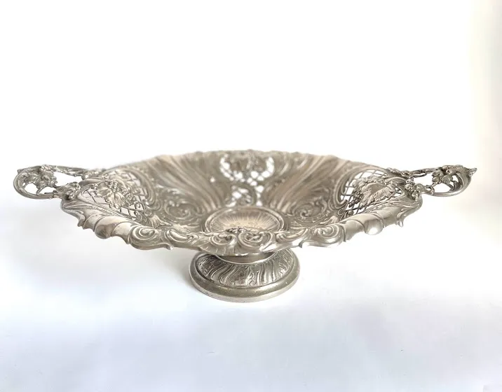 CENTRO DE MESA  PLATA ANTIQUES  " CPA UVAS "  44 x 25 cm