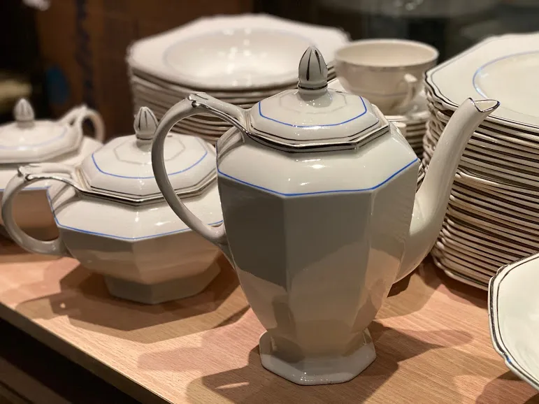 CAFETERA  INGLESA HUGES