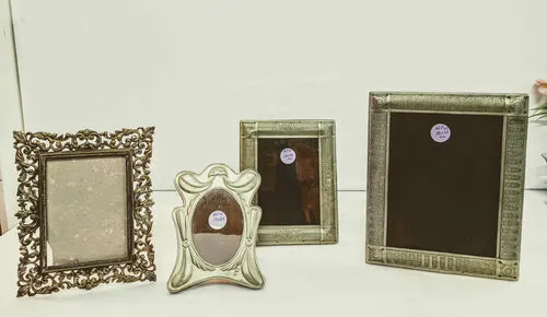 PORTA RETRATO  DE ALPACA  13 x  18 cm