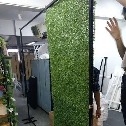 SOPORTE  NEGRO "E" (1,50/2.40 )  (Altura FIJA X 2,20 )( verde)