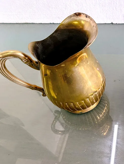 JARRA DE BRONCE  BASE RANURADA JBR -ALT. 20 CM