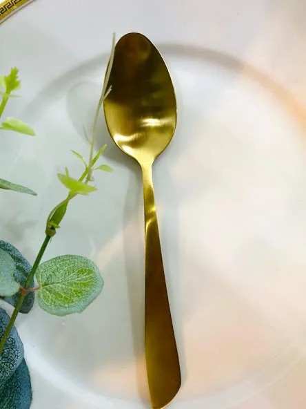 CUCHARA DE POSTRE  DORADA NEW YORK