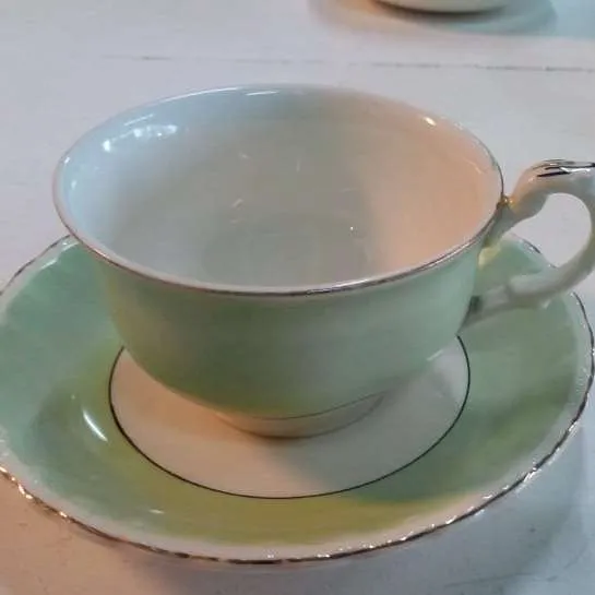 TAZA DE  TÉ C/ PLATO  VERDE  PORCELANA  INGLESA GRINDLEY 