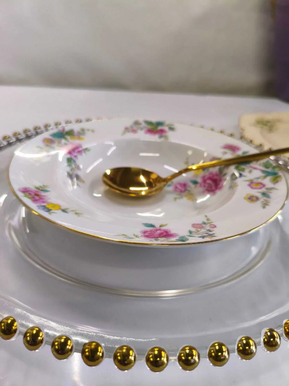 PLATO HONDO VINTAGE FLORES NORITAKE:Diam 20cm 