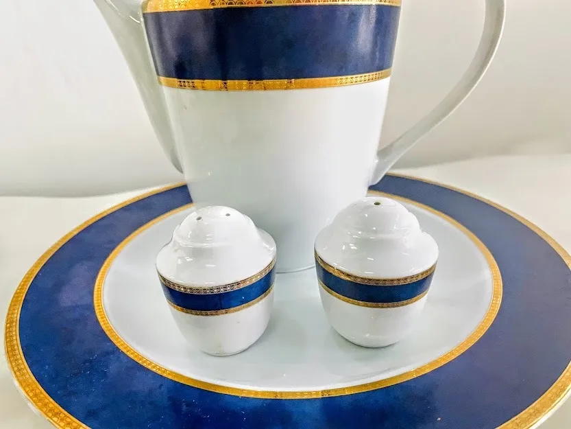 SALERO AZUL Y ORO GURAL 