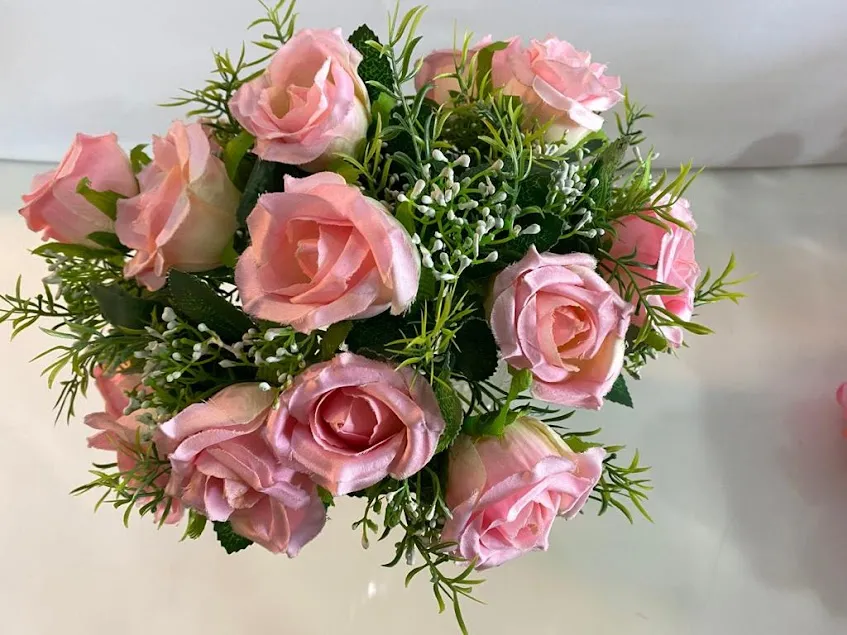 RAMOS DE ROSA PASTEL "C"