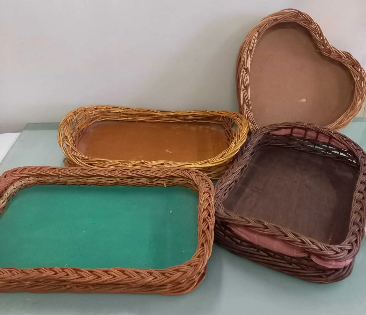 BANDEJA DE MINBBRE CORAZON  40 X  35 CM  