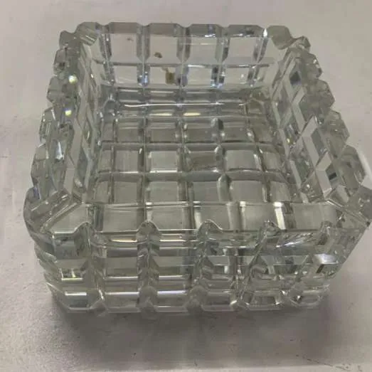 CENICERO DE CRISTAL TALLA CUADRADO  13 X 13 CM   CCTC