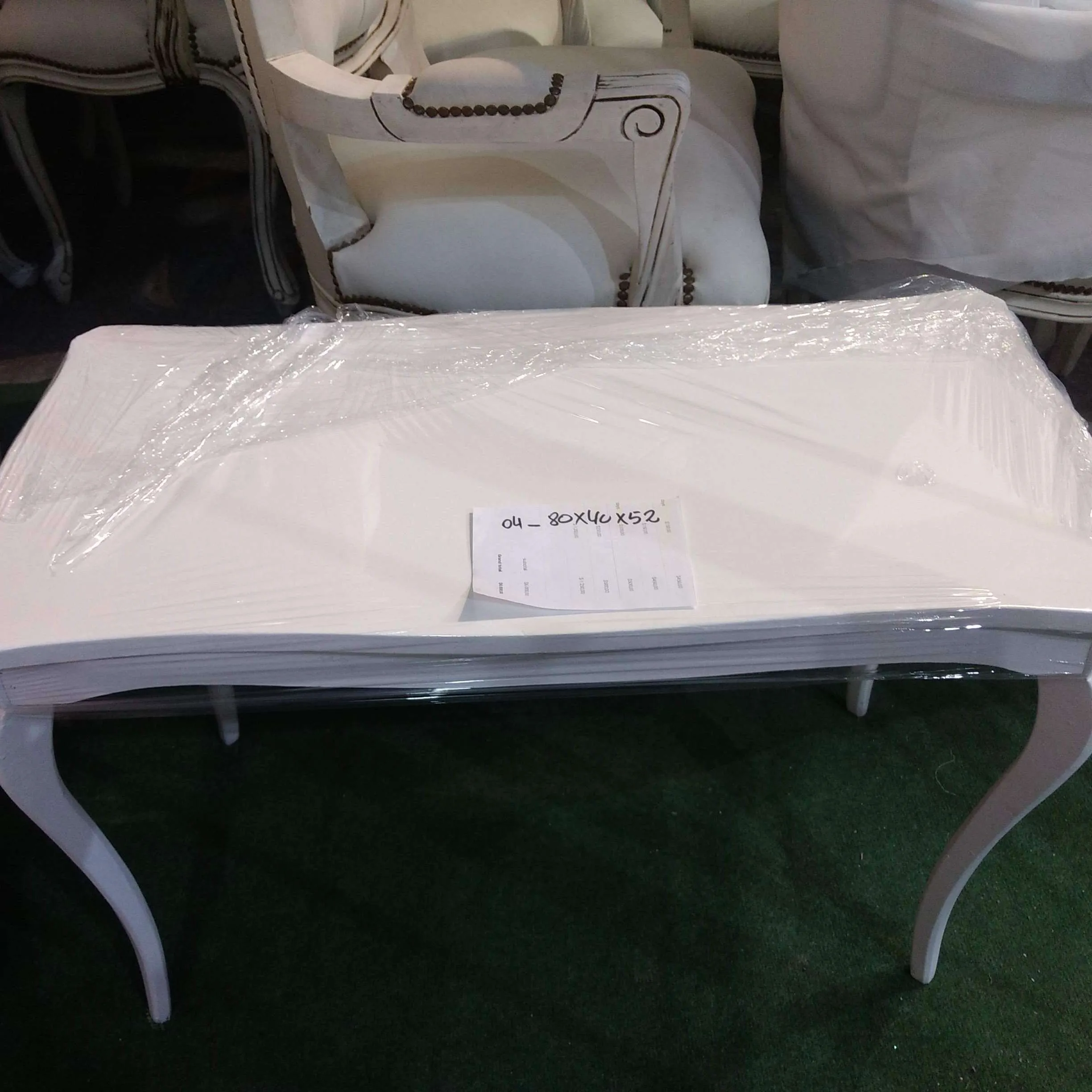 MESITA RATONA BLANCA MEDIANA "04":  0,80 X 0,38  alt. 0.52 mt.