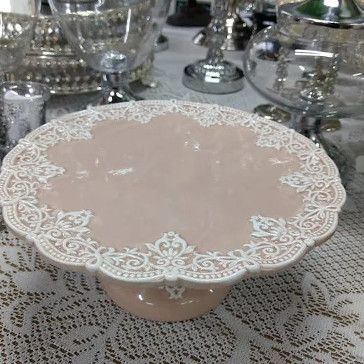 PIE DE TORTA CERÁMICA  ROSA  BRODERIE   Diam.26 x 10 cm (CPA014)