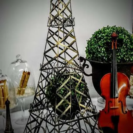 TORRE EIFFEL MEDIANA  70 cm alt