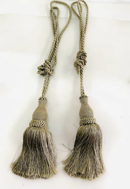 BORLAS DE SEDA GRANDE SUJETA CORTINA 25 CM 25 CM