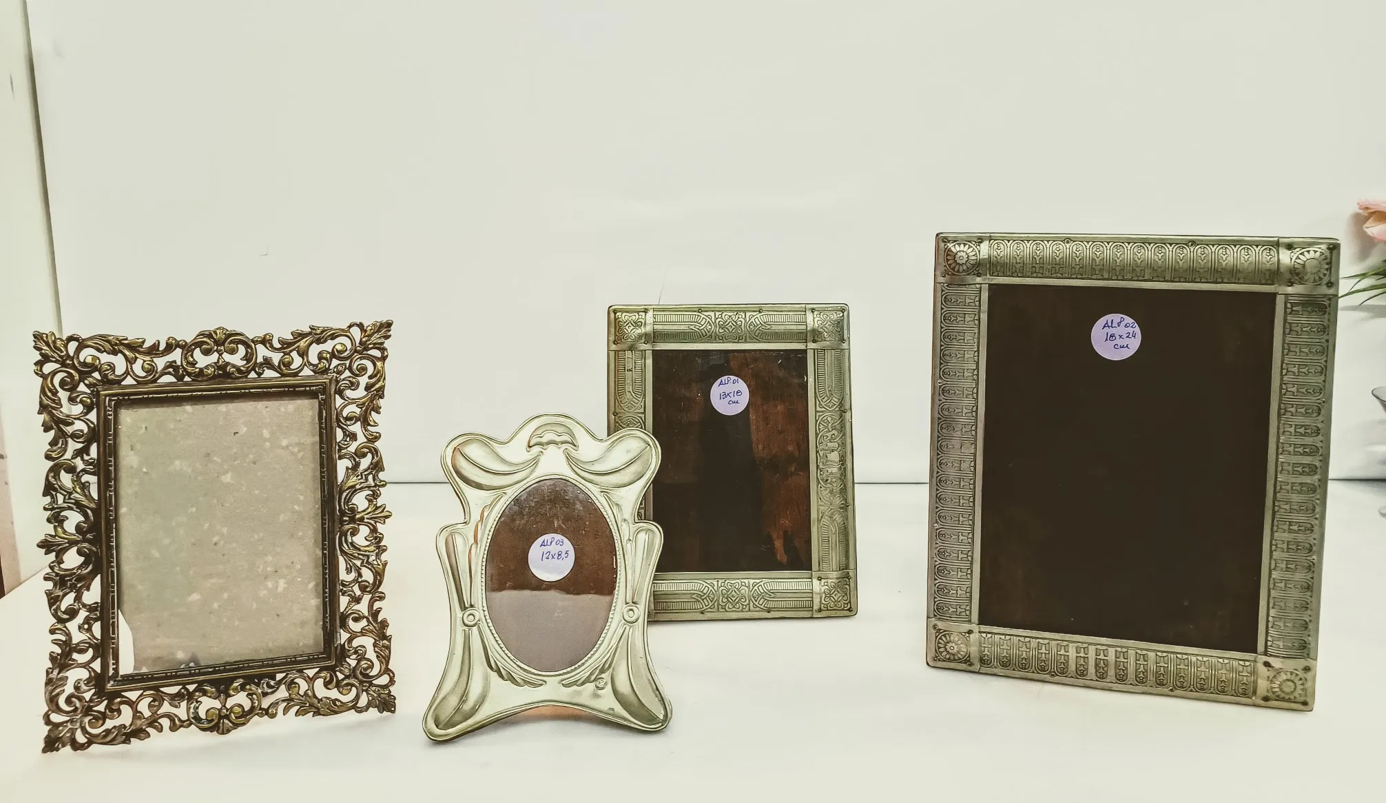 PORTA RETRATO BRONCE Y ALPACA "ALP02" 18 X  24 CM