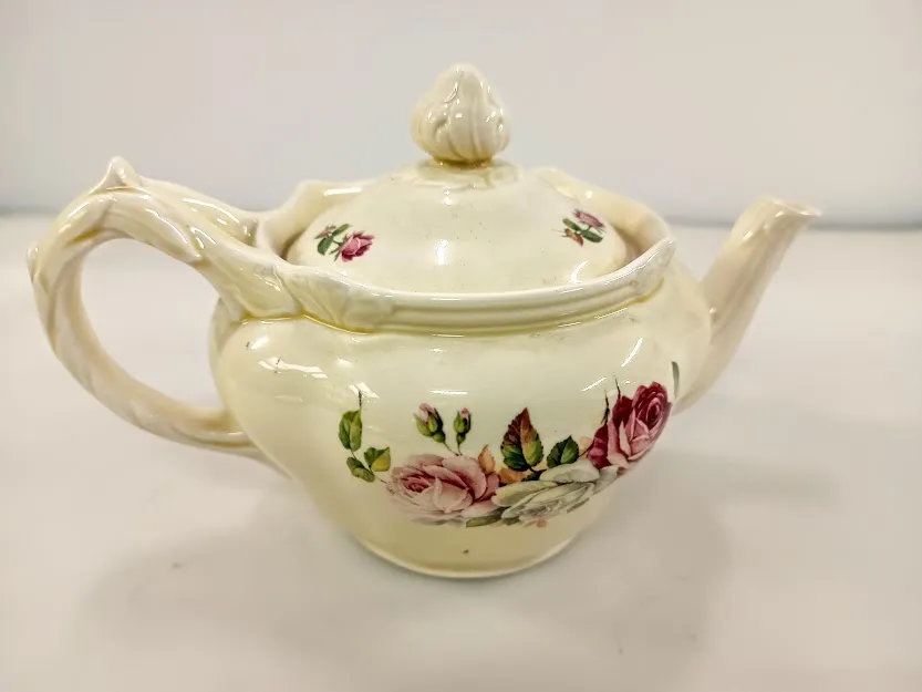 TETERA  INGLESA "GRINDLEY BOUQUET"