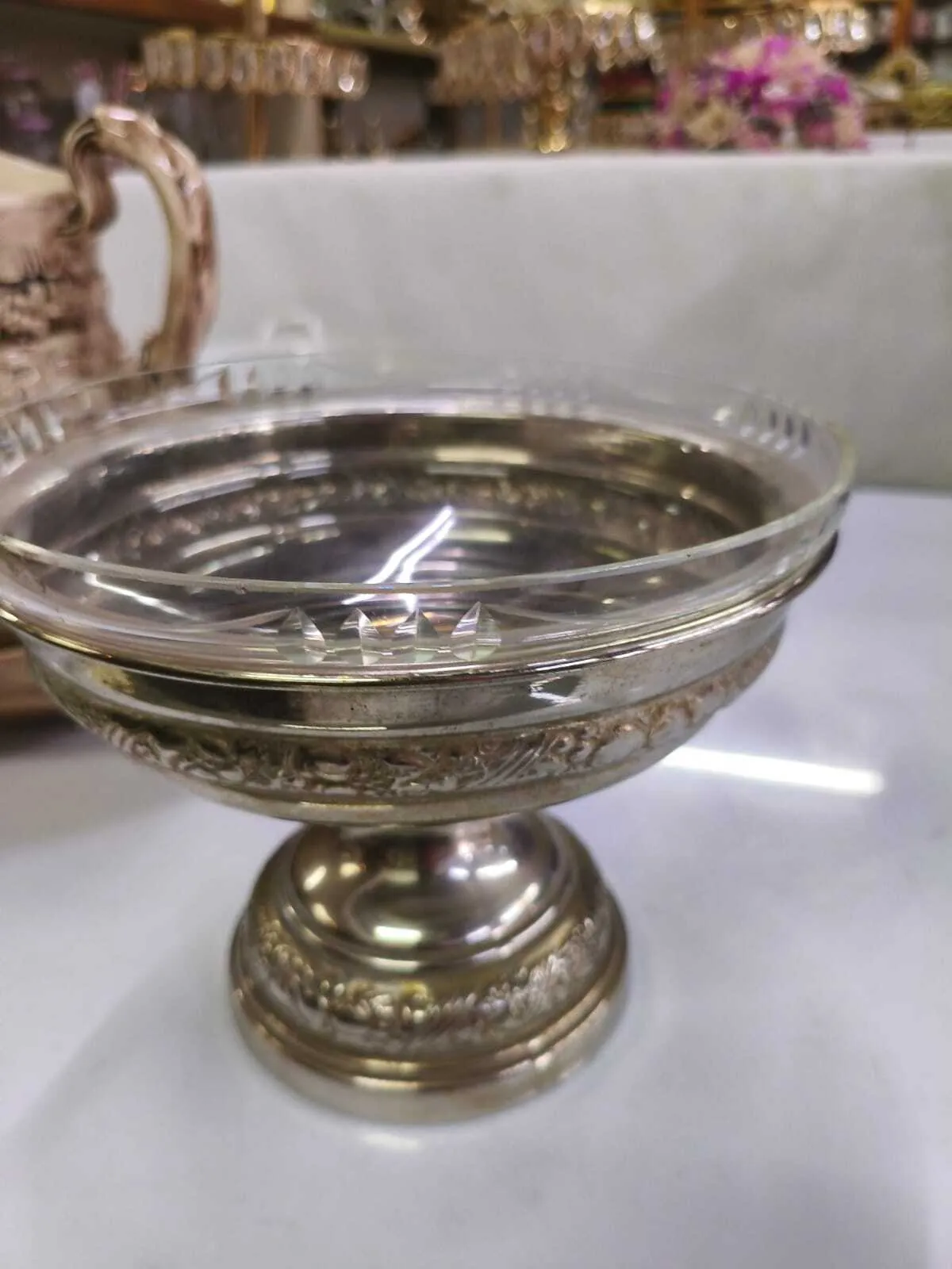 CENTRO DE PLATA CON PIE  CON VIDRIO "CPPV" Diam  22 alto  18