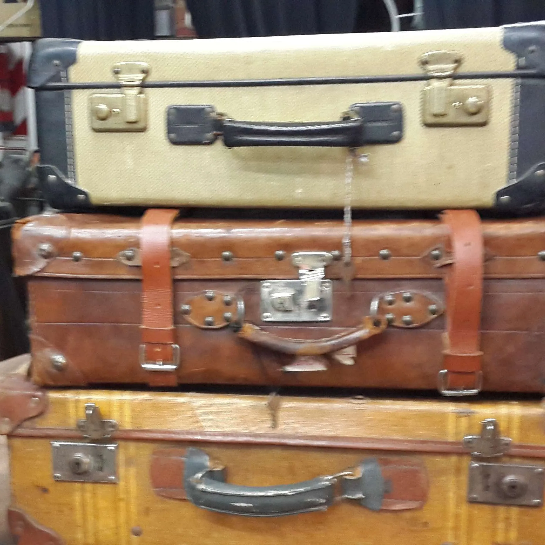 VALIJAS ANTIGUAS ESPECIALES