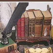 MINI  BIBLIOTECA   ANTIGUA CON  LIBROS 