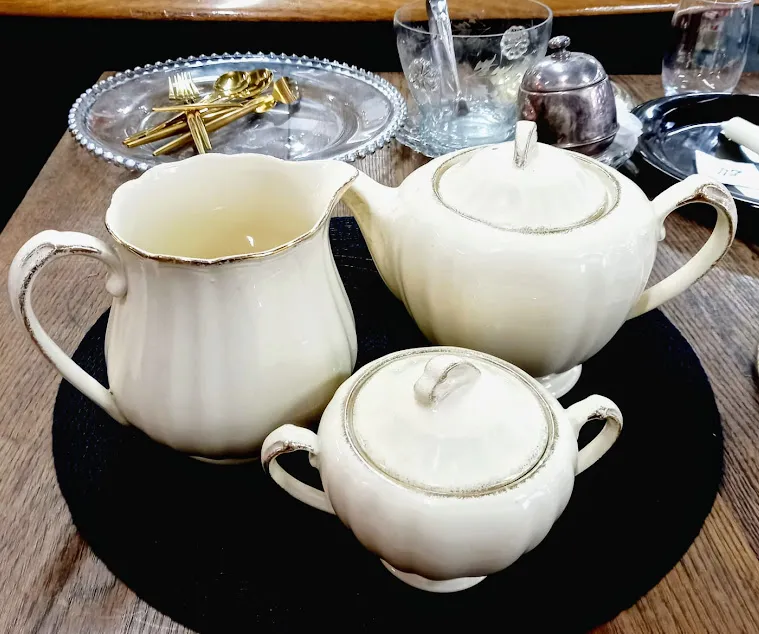   JUEGO DE  SERVIR  TE INGLES  SUNSHINE -3 PZA  NUDE