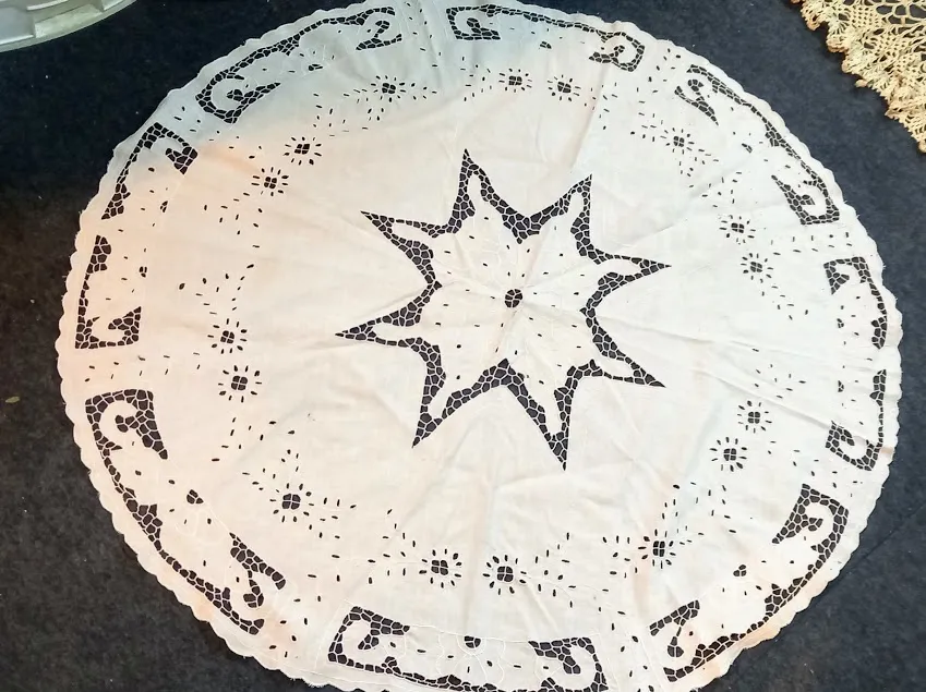 MANTEL REDONDO  CENTRO ESTRELLA  110 CM