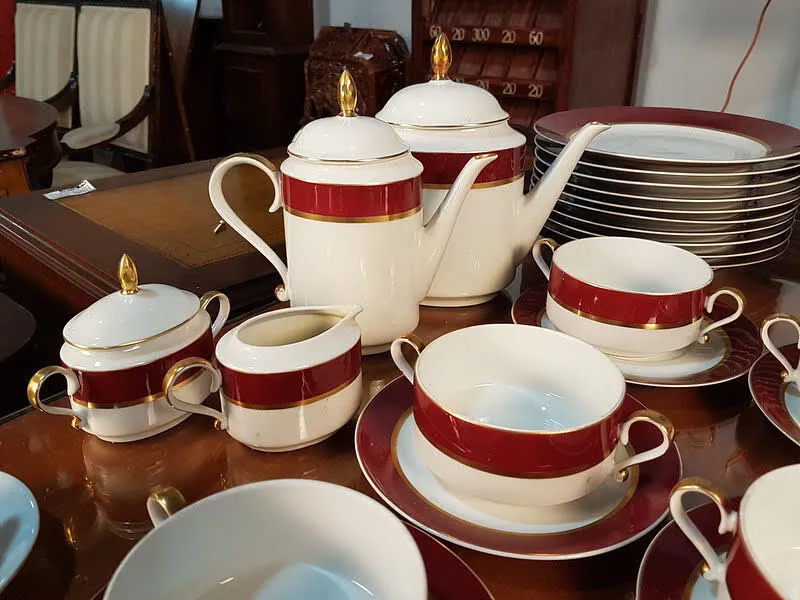 CAFETERA  VERBANO ROJO Y ORO