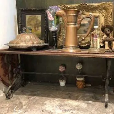 MESITA RATONA ROBLE RUSTICA PATAS HIERRO  0.90 x 0.40 x 0.35 MT ALT