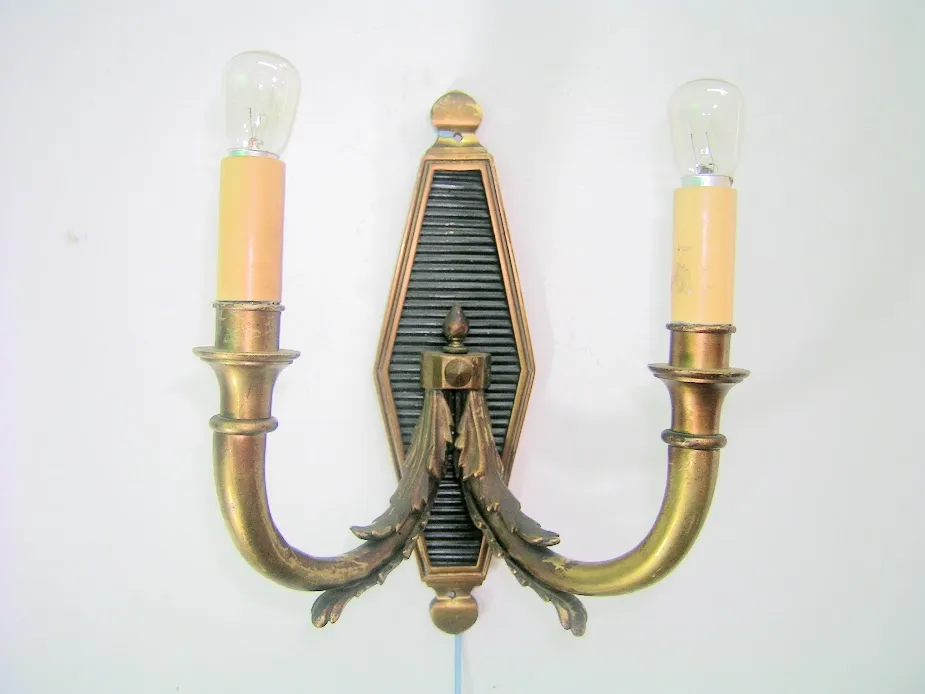 APLIQUE DE PARED  BRONCE DE  2 LUCES  "AB 1"