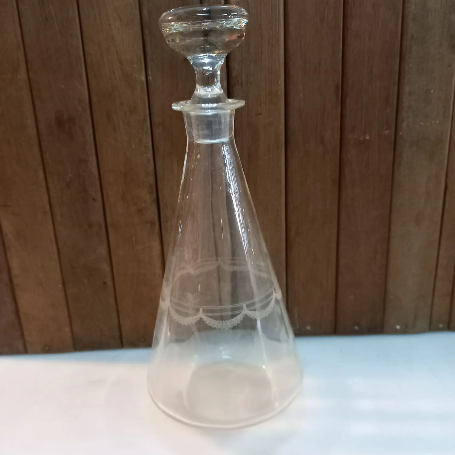 BOTELLON DE CRISTAL TALLADO  ALT 29 CM (BOT36)