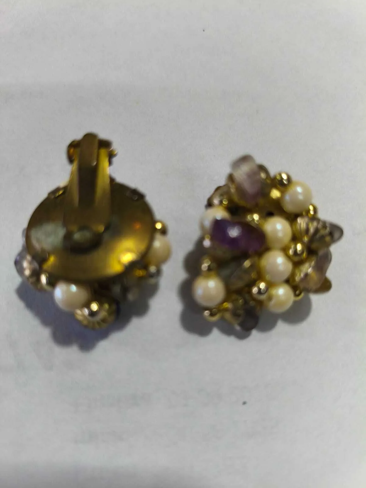 PAR DE AROS  PERLAS CON PIEDRITAS