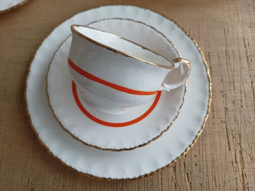 TAZA DE  CAFE  INGLES GRINDLEY LINEA NARANJA