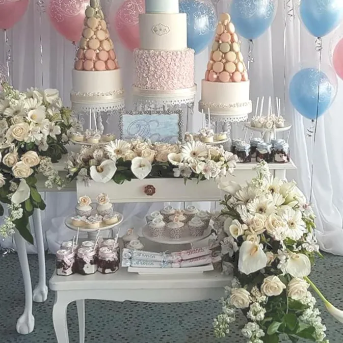 DRESSOIRE REINA ANA 1,20 X 0,40 mt. Alt 0,74 mt.