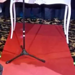  ALFOMBRA ROJA CLARO MOQUETE 1 x 1,30 mt. (MC 130)