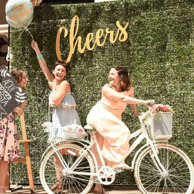 Fondo de Mesa Pared Verde