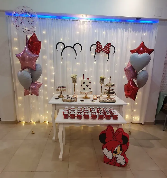 Fondo de Mesa con Luces