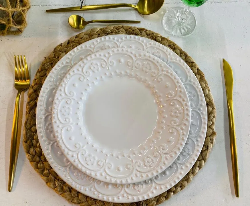 PLATO ENTRADA CERÁMICA BLANCO RELIEVE 20 cm