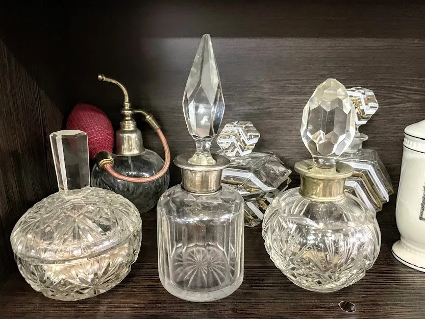 PERFUMEROS CRISTAL ANTIQUE CUELLO DE PLATA