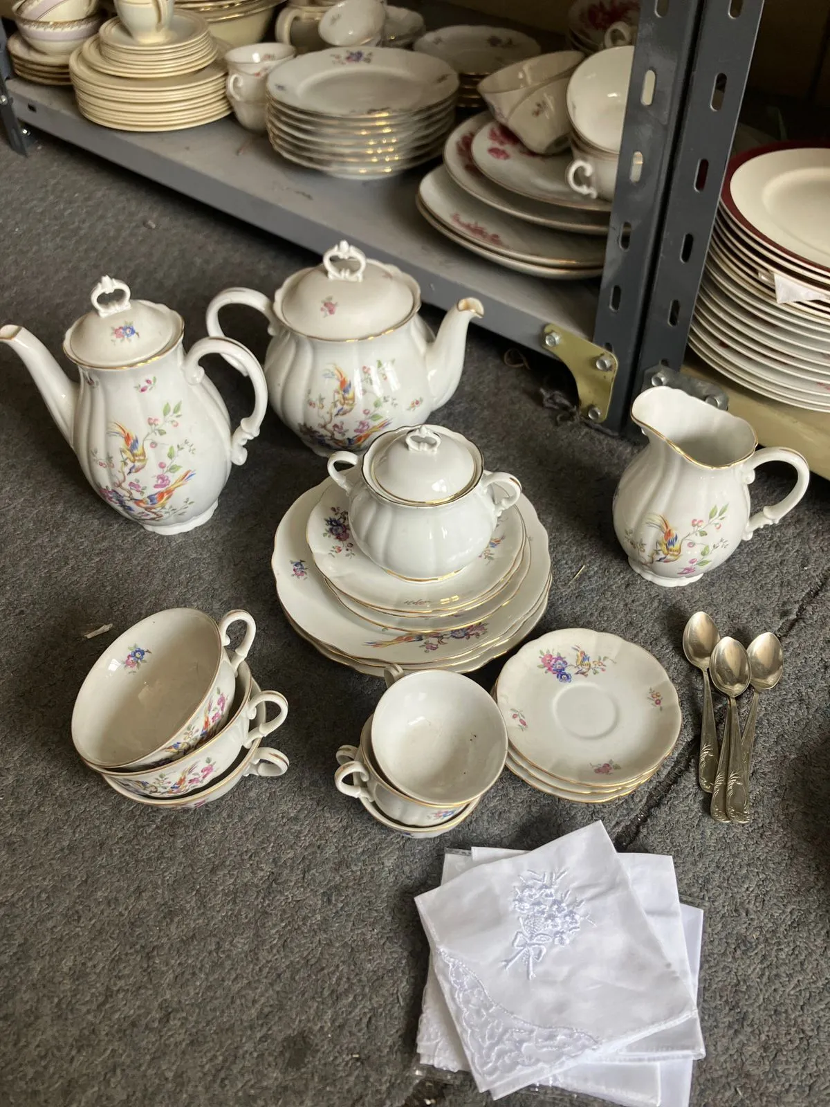 TETERA  VERBANO  CON DETALLES DE PAJARO 