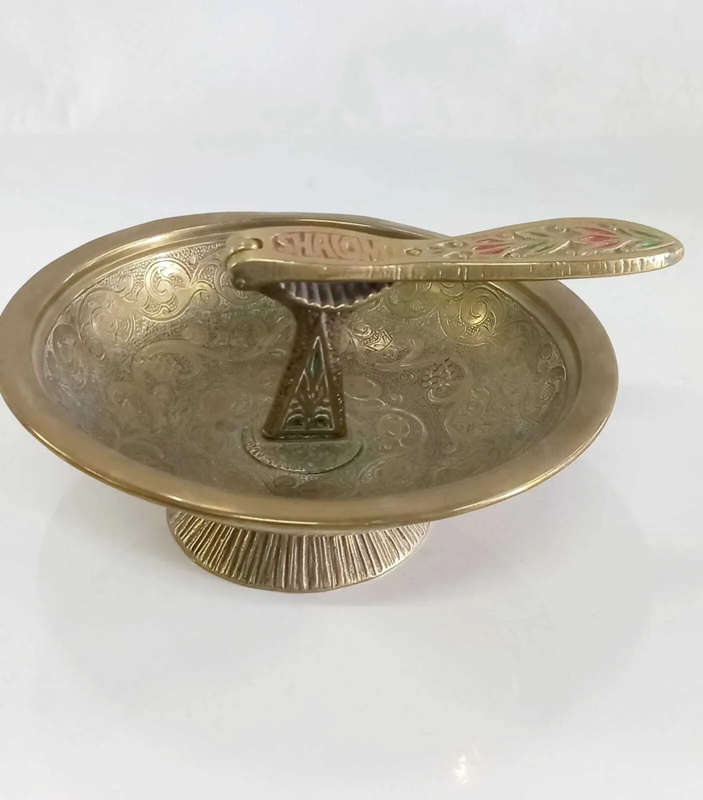 ROMPE NUECES  EN  BRONCE  JUDAICO  Diam 19 X 7 CM 