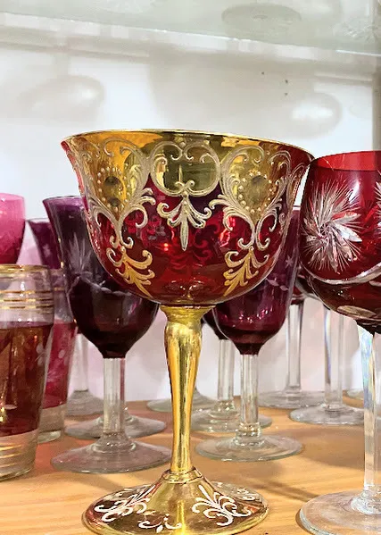 COPA CRISTAL VENECIANO ROJO Y ORO. Boca 11 x 16 cm alto