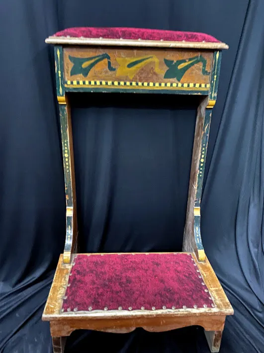 RECLINATORIO IGLESIA TAPIZADO  PARA ORAR