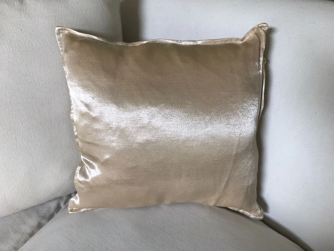 ALMOHADON SATEN CHAMPAGNE 40X40(SCC)