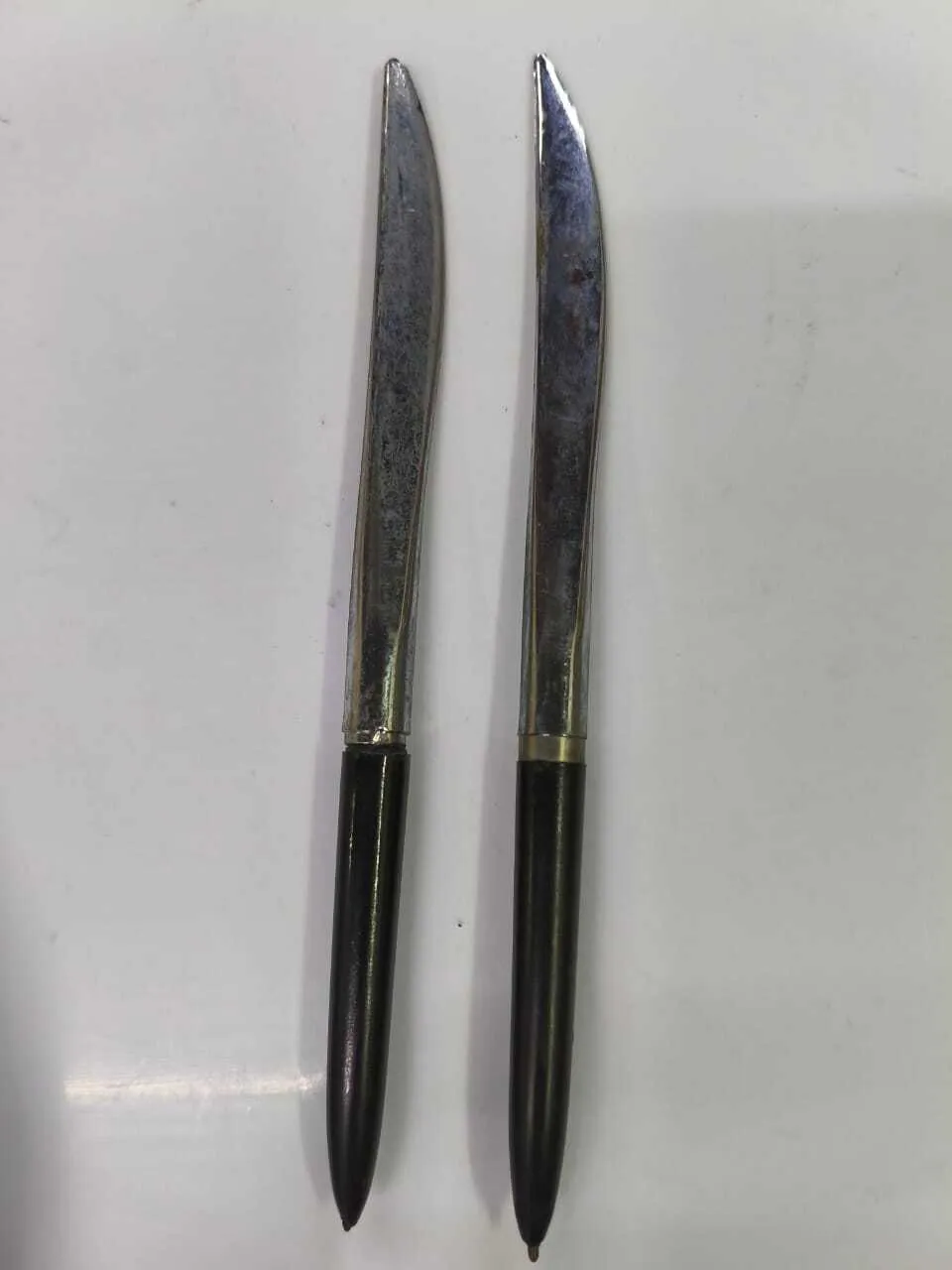 BIROME  Y ABRECARTA  NEGRO  Y PLATA 