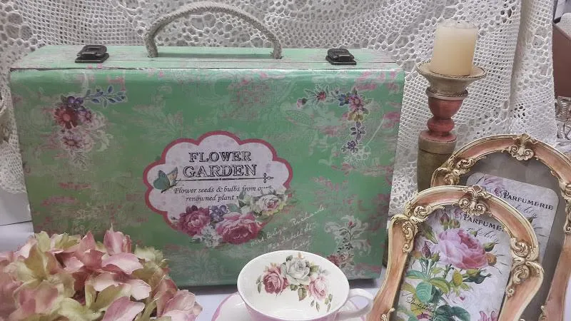 VALIJA  GARDEN   MEDIANA  - Largo 43 Ancho 30  Alto 15 