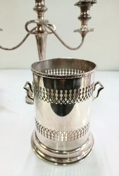 PORTA BOTELLA PLATA ANTIQUE CALADO  Diam. 11 cm