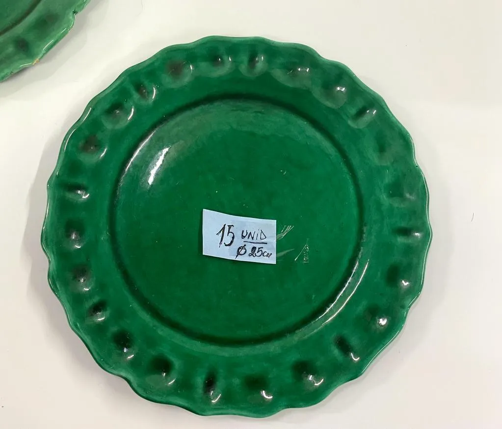 PLATO ENTRADA CERAMICA ESMALTADA VERDE  23 CM