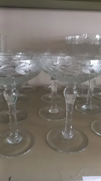 COPA CHAMPAGNE M.ANTONIETA  ALTA TALLADA - "POLKA"  - 14 CM