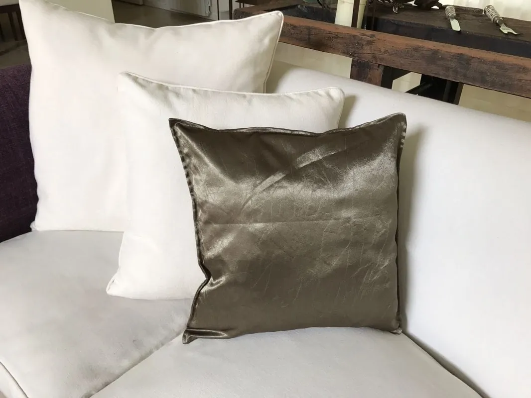 ALMOHADON SATEN VERDE BOSQUE 40X40 (SVC)